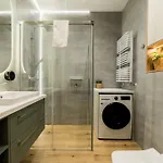 Stacja Jezyce Superior By Bookinghost Apartment *