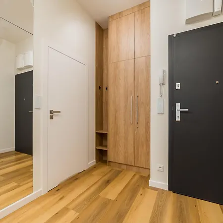 Stacja Jezyce Superior By Bookinghost Apartamento Poznań