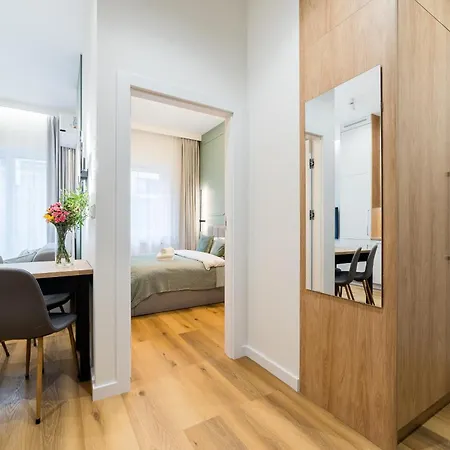 Stacja Jezyce Superior By Bookinghost Apartamento