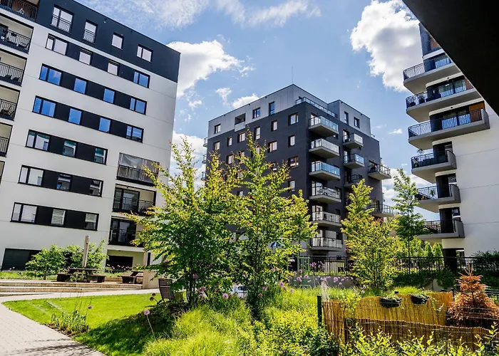 Stacja Jezyce Superior By Bookinghost