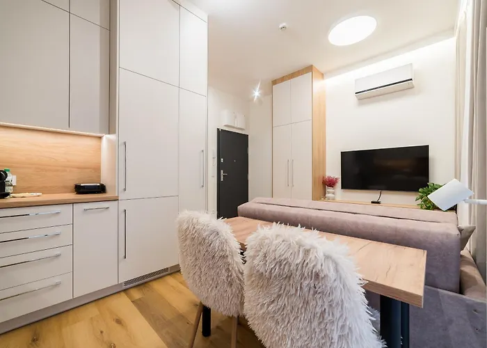 Stacja Jezyce Superior By Bookinghost Apartment Poznan