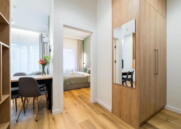 Stacja Jezyce Superior By Bookinghost Apartment