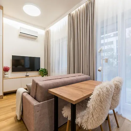 Stacja Jezyce Superior By Bookinghost Διαμέρισμα